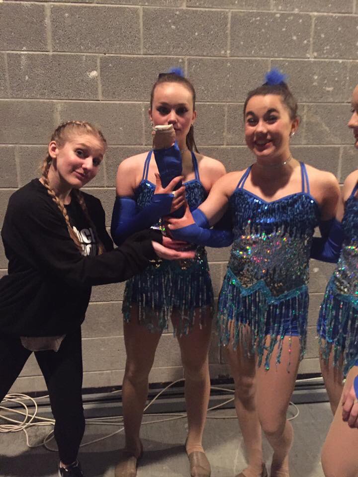 network_dance's tweet photo. We are so proud of our broken armed senior all weekend! Her solo took a precision and 2nd overall! @Precision_Arts https://t.co/DHPIcBESnL