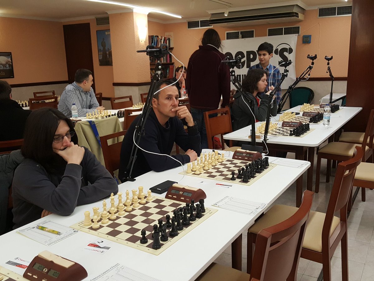 ChessVision's tweet image. We are about to start the last round of Salou Chess Festival.  Live @ Chessvi.com