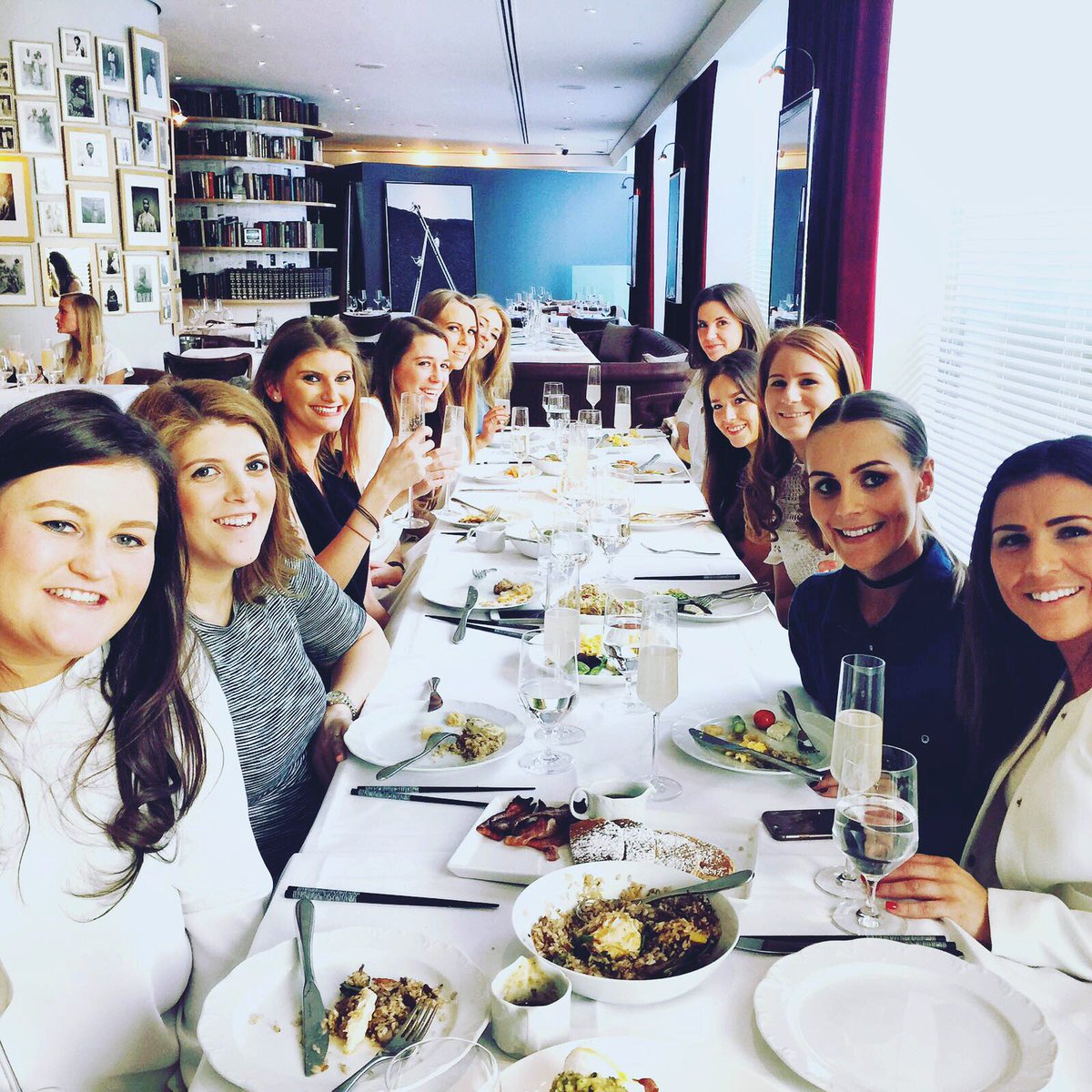 laurenstaples's tweet photo. @AsiadeCubaUK for @KatieLinsdall birthday 💃💃 https://t.co/5RQfAjmyPA