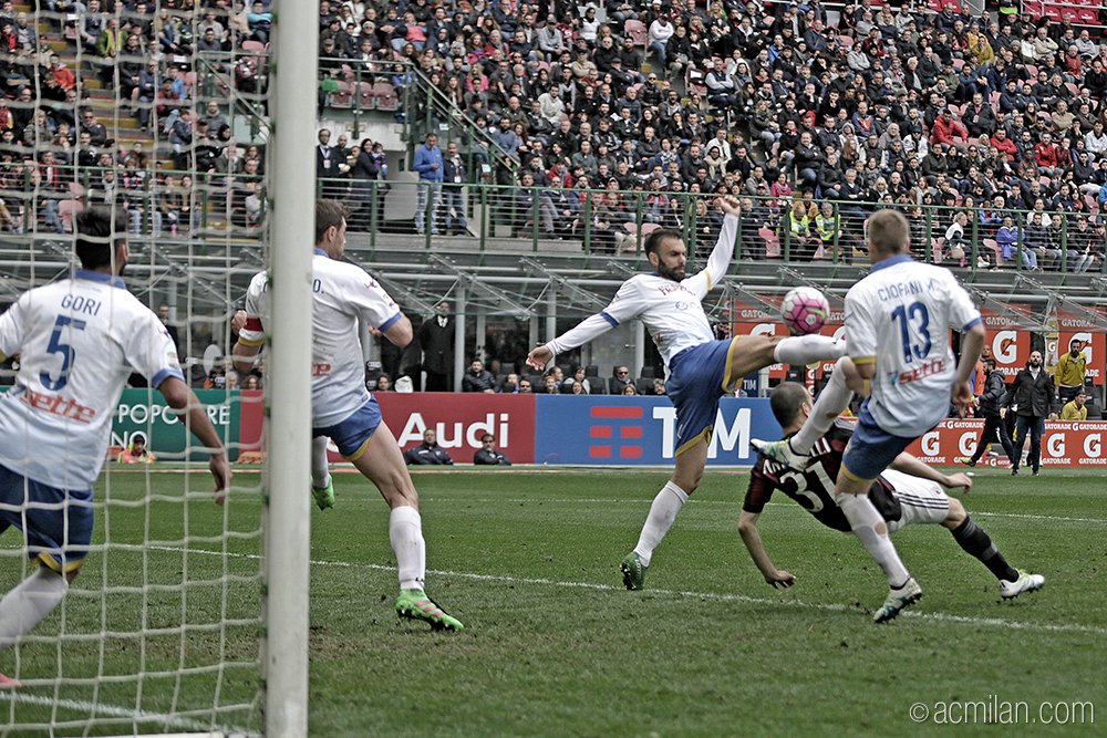 acmilan tweet picture