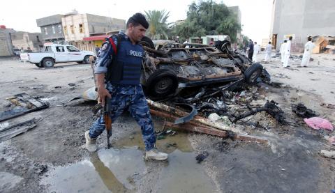 NBCNews's tweet photo. ISIS attacks kill 32 in southern Iraq; bombing in Turkey kills two https://t.co/aNVyaFGeVZ https://t.co/LZDng1R6Af