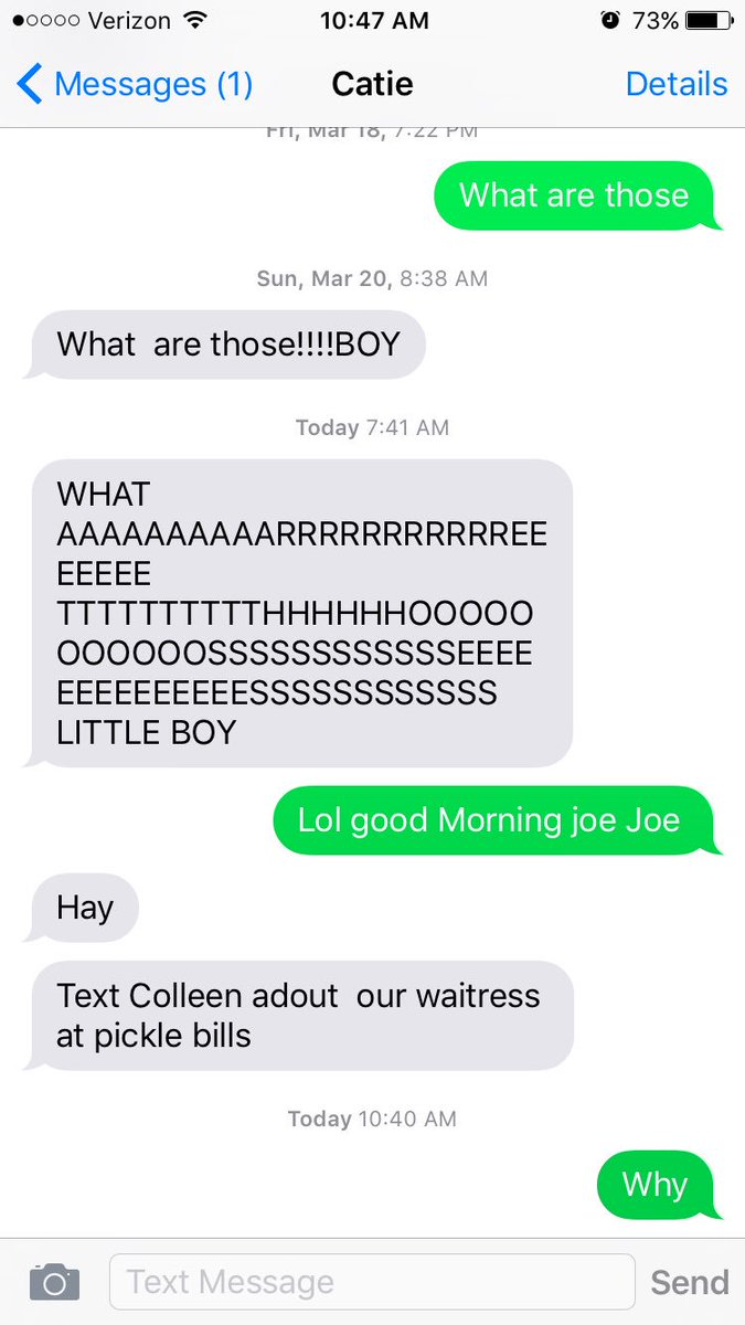 ballparkfrank7's tweet photo. Colleen and I texting our little cousins is great #SHEHASPROBLEMS https://t.co/8gJtW5eGjW