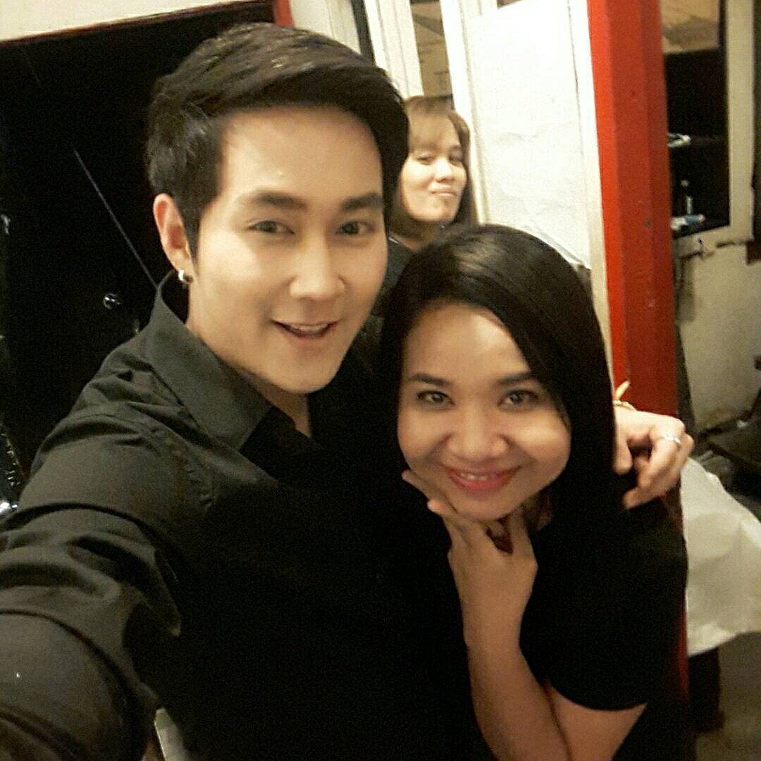 khunjunezaa's tweet photo. สนุกมากกกก @Siriboat72 @tongnaphat_af10 #finalepub #8DiVas https://t.co/RI1s83RD9Q