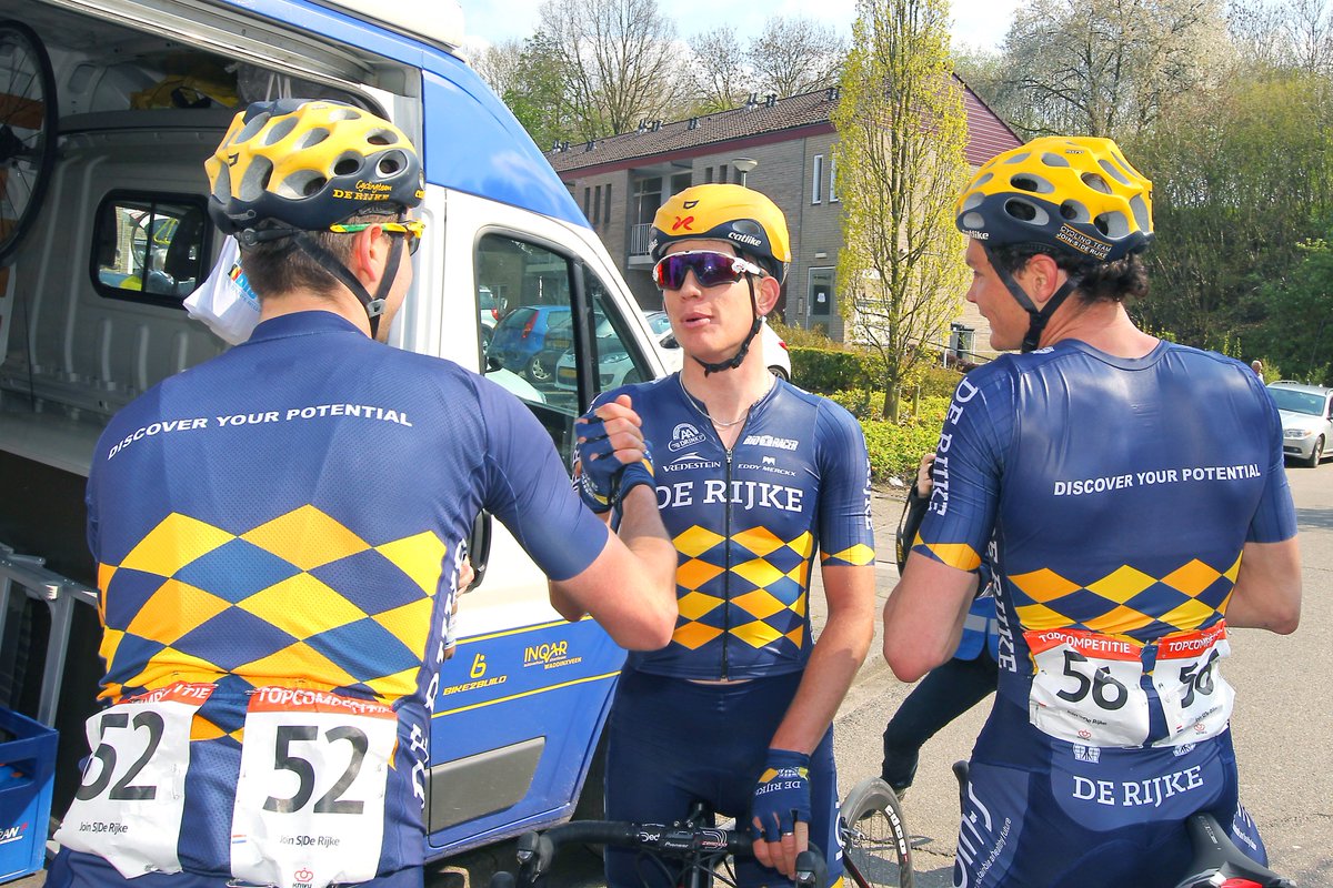 Xbordercycling's tweet image. Geen woorden voor nodig, winnaar 20e editie Drielandenomloop 2016 @JetseBol #3lo #crossborder