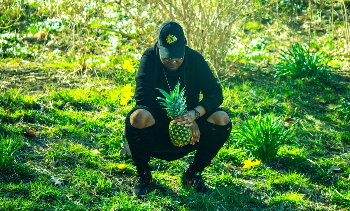 WavelandCanada's tweet photo. ARTIST OF THE MONTH: @AdriaKain 
Interview: https://t.co/uKrgIV2wYQ
📷 @XXISTFOREVER 
🎨@KADLifeGregory
#TORONTOMUSIC https://t.co/hAdW1Plkr0
