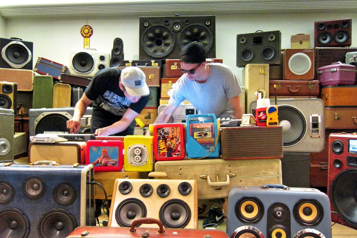 TheBoomCase's tweet image. Classic @falconsbeats - #BoomCase #BoomBox #Speakerwall