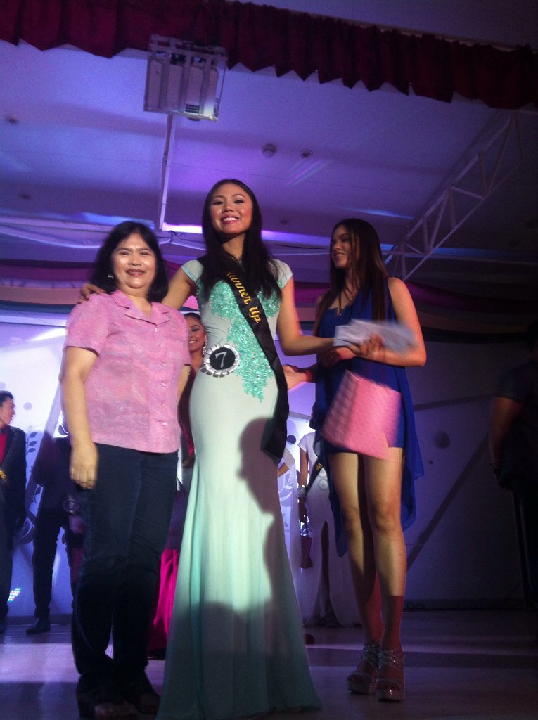UPCES's tweet photo. Our 1st Runner-Up:
Mr. UP AChES and Ms. UP ERG-LB!
#MrAndMsEngMeet #EngMeet2016 https://t.co/HLxdM6QdpT