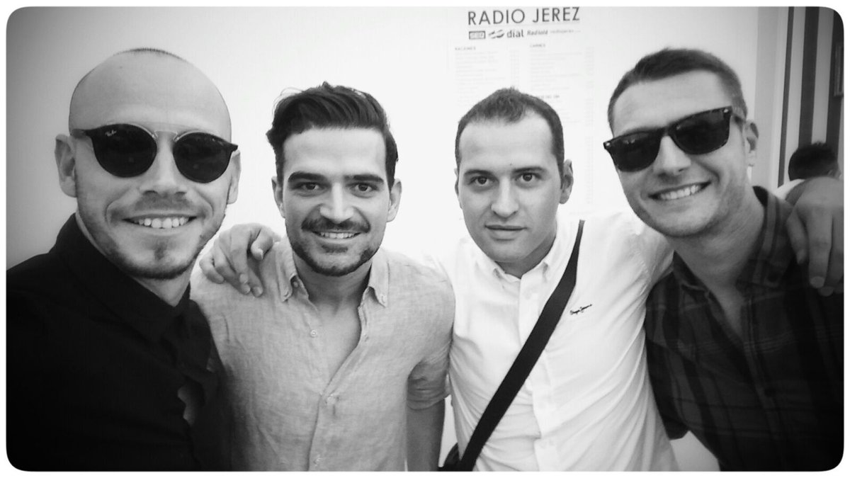 Ya está  LA PLAZUELA en JEREZ...!! CASETA RADIO JEREZ.