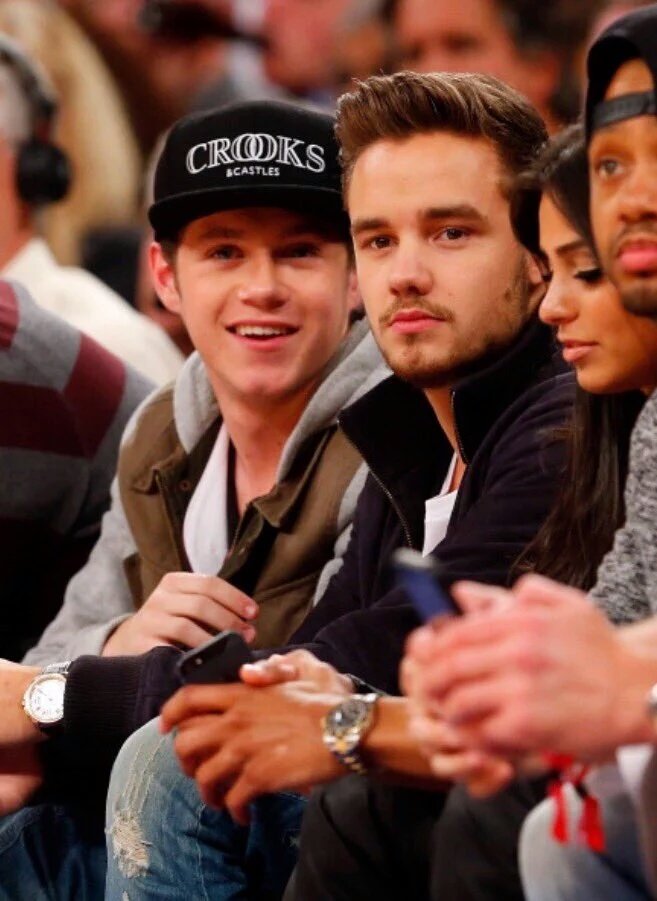 ljpicts's tweet photo. Liam at a Knicks game Dec 6, 2013 https://t.co/A4SmIg6p83
