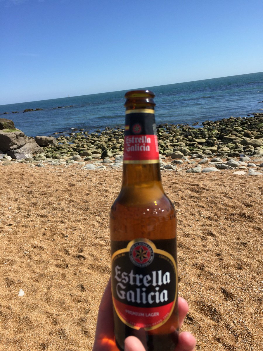 rinconess's tweet photo. Priceless... (@ The Beach Shack in Ventnor) https://t.co/ylkn0xfiN4 https://t.co/tekODiqO6f