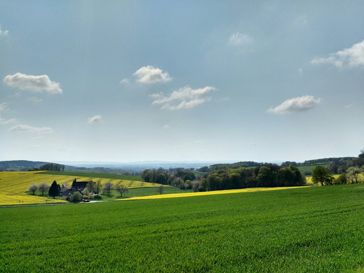 Kilometer 72/805. Die Sonne lacht und die Aussicht ist gut #ostseetour2016