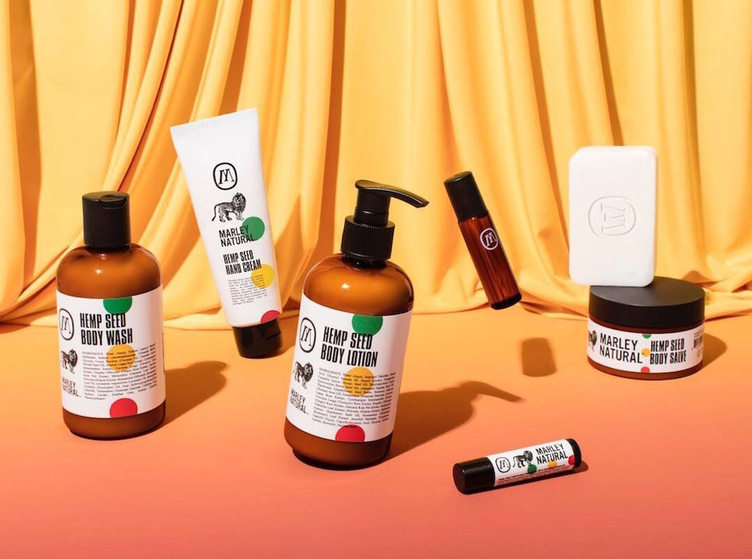 ShopMarley's tweet photo. #MothersDay is fast approaching!We've paired the perfect presents so you don't have to: https://t.co/SjphU1eaYd https://t.co/IZLDIKqcyo