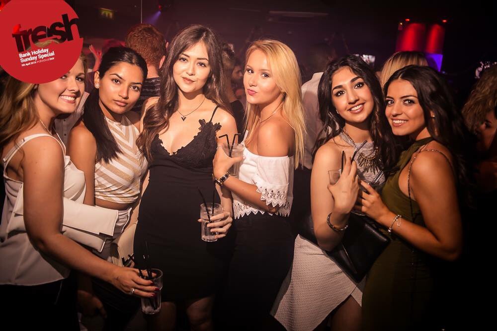 PortraitBarBham's tweet photo. Text #FreshSun + full names to 07450227015 for free entry and prosecco giveaway offers. 🍾🍾🍾 https://t.co/sTG8VQ9UUf
