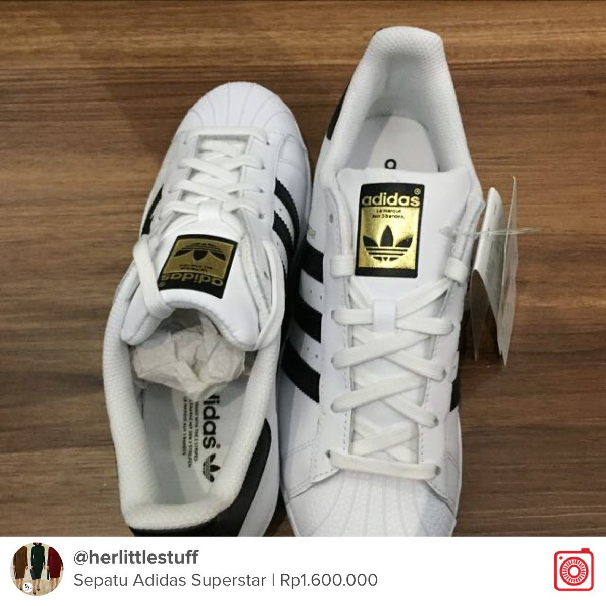 cindymiaow's tweet photo. Selling Sepatu Adidas Superstar Rp1.600.000 https://t.co/PGp4Bpyu9v #carousell @carousell_id https://t.co/3HyGi6lQ97