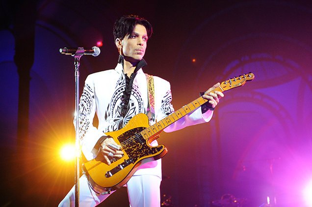 Prince's chef says the star was fighting sore throats and upset stomachs before his death blbrd.cm/NO1zbg