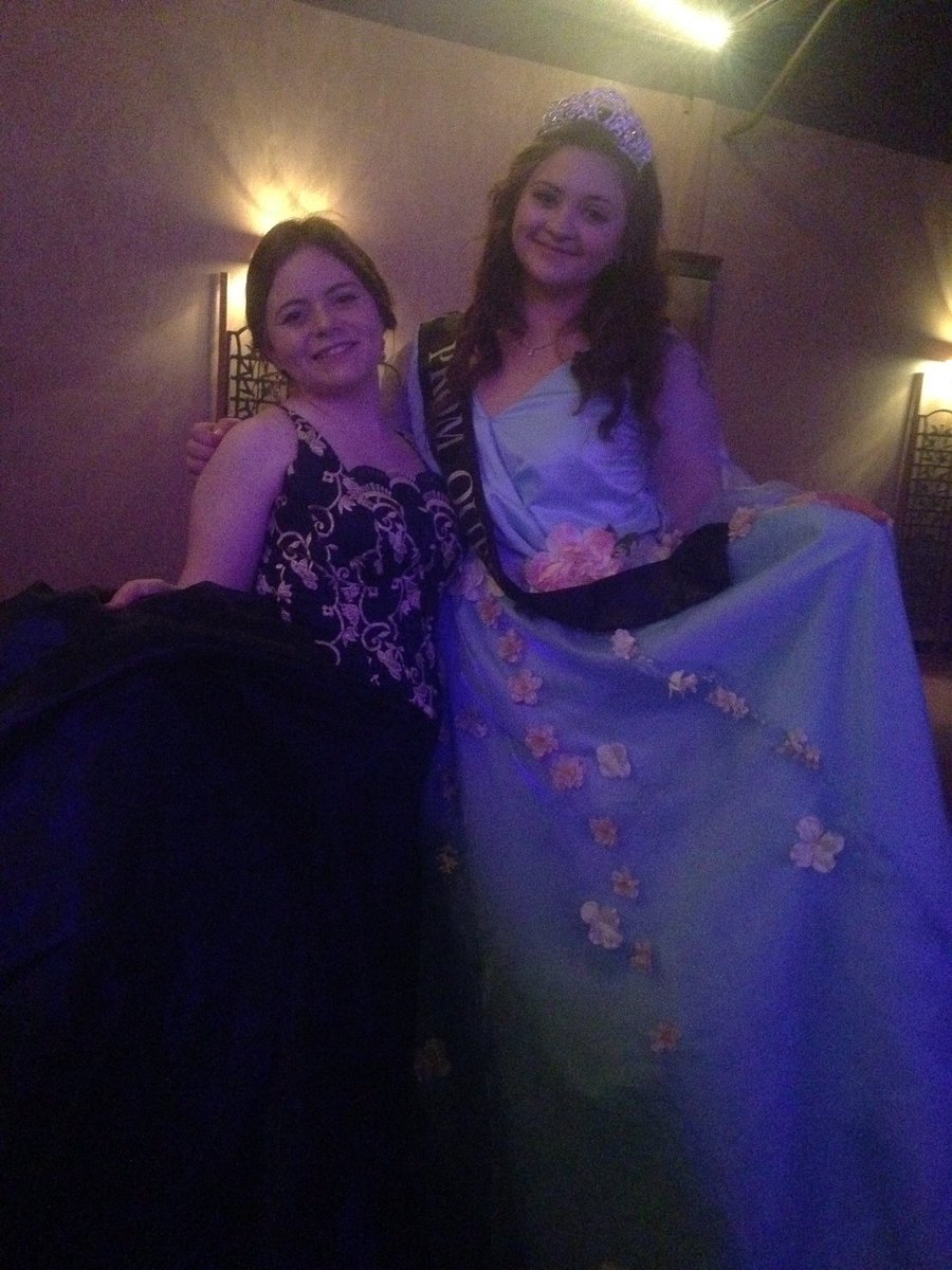 Lela_Elizabeth's tweet photo. #truckerprom https://t.co/S4yG32IB9e
