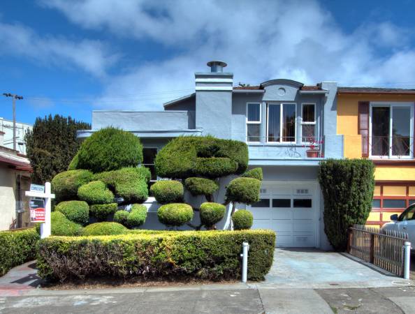 H0mesByBurgess's tweet image. Open house today 1-4pm!

**156 Eucalyptus Dr San Francisco ~ listed at $1,049,000**