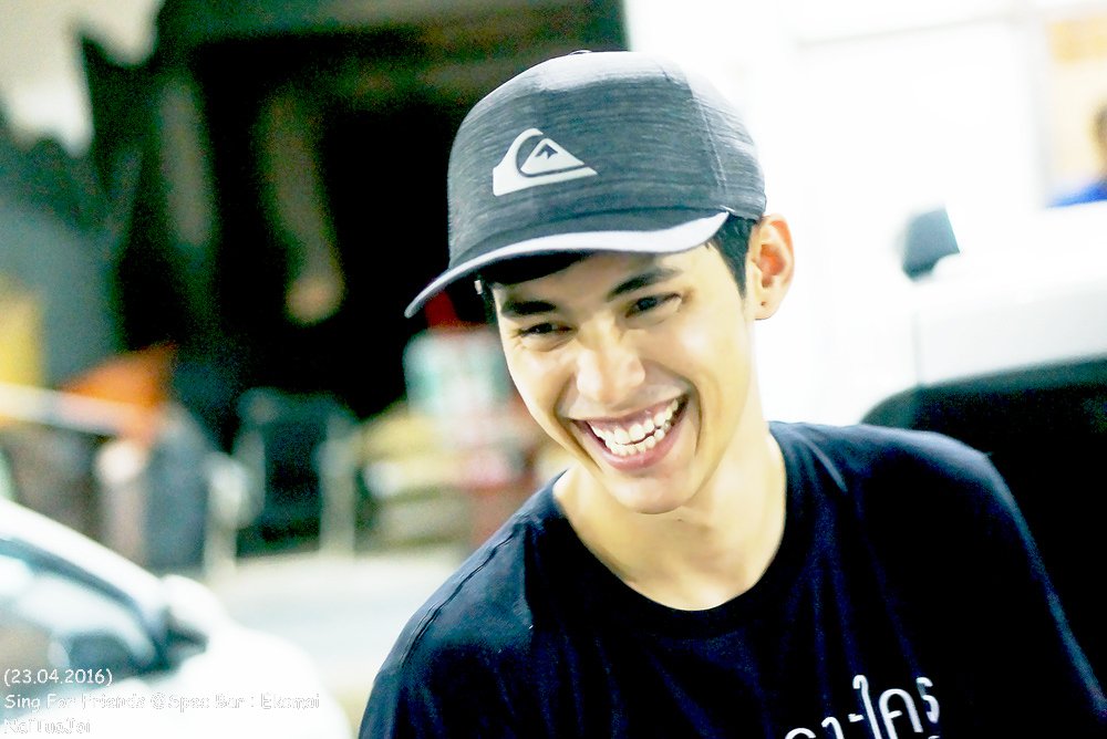 BallTuaJoi's tweet photo. #SingforFriends Step การยิ้มบาน ของคนหล่อ 555 ^__^ @MariewAF12 #มาริวกิ้ว #ริวจิ https://t.co/FqWFDzkwts