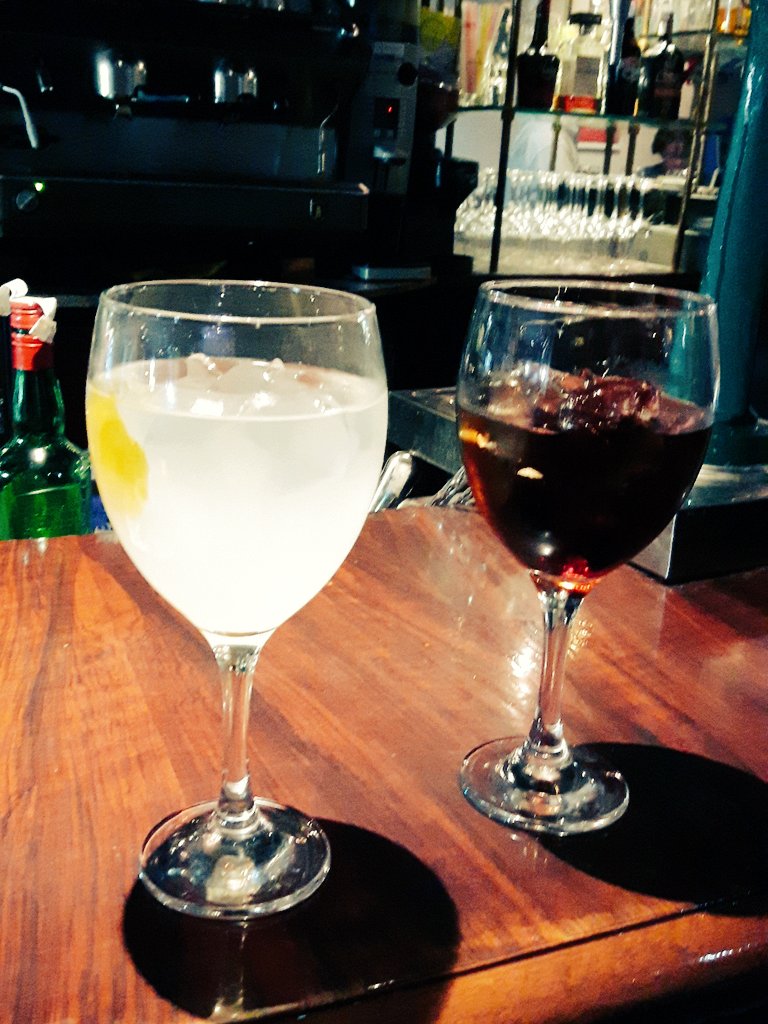 lettyDjs's tweet photo. Empezamos la tarde @jesusangelguiju https://t.co/pw2yytS880