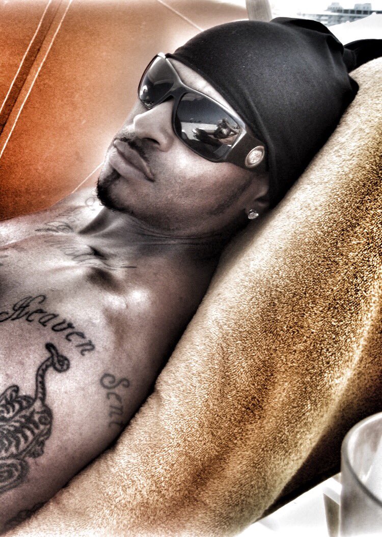 TracyTylerBeats's tweet photo. BEACH!!! Recharge! Tr-Tr-Tr- #TracyTyler #BeatsByTracyTyler #BillboardKilla #RadioKilla #TrapKilla https://t.co/idS6MQDLIn