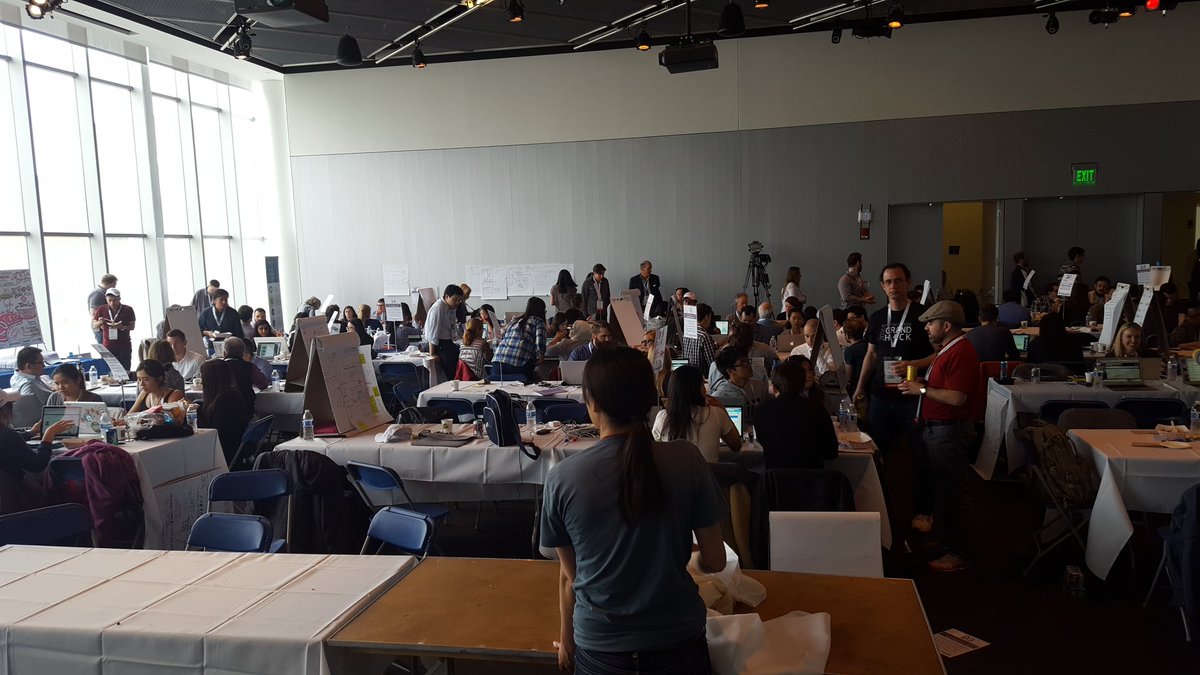 JulietteKumar's tweet photo. I think I've found my spiritual home 👐 #GrandHack #GrandHack2016 https://t.co/C2a1NOGbCi