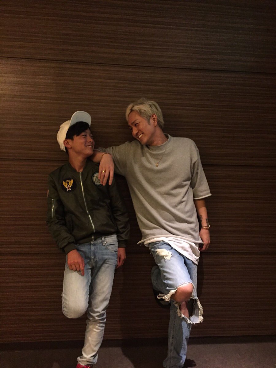 Rikitora على تويتر もんじゃ行った後は 直也君の家で二次会 部屋めっちゃ綺麗やった 暇な時遊びに行きます