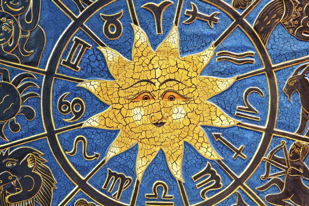 switchonworld's tweet image. It's met with some skepticism, but #psychics and #NewAge guidance are here to stay – bit.ly/1WRVezg