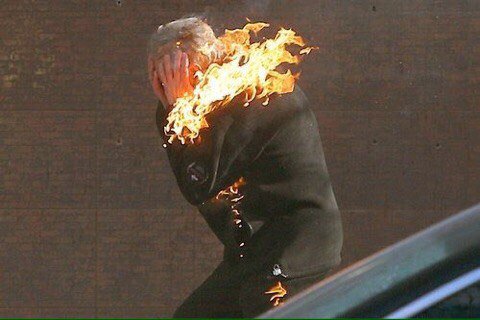 banilka3's tweet photo. UUGHSHH >< BIGHHHIIITTT😭😭😭😭😭WHYYY,I`M DYINGGG🔥🔥 #BTSisonFIRE https://t.co/iMwNE16w2O