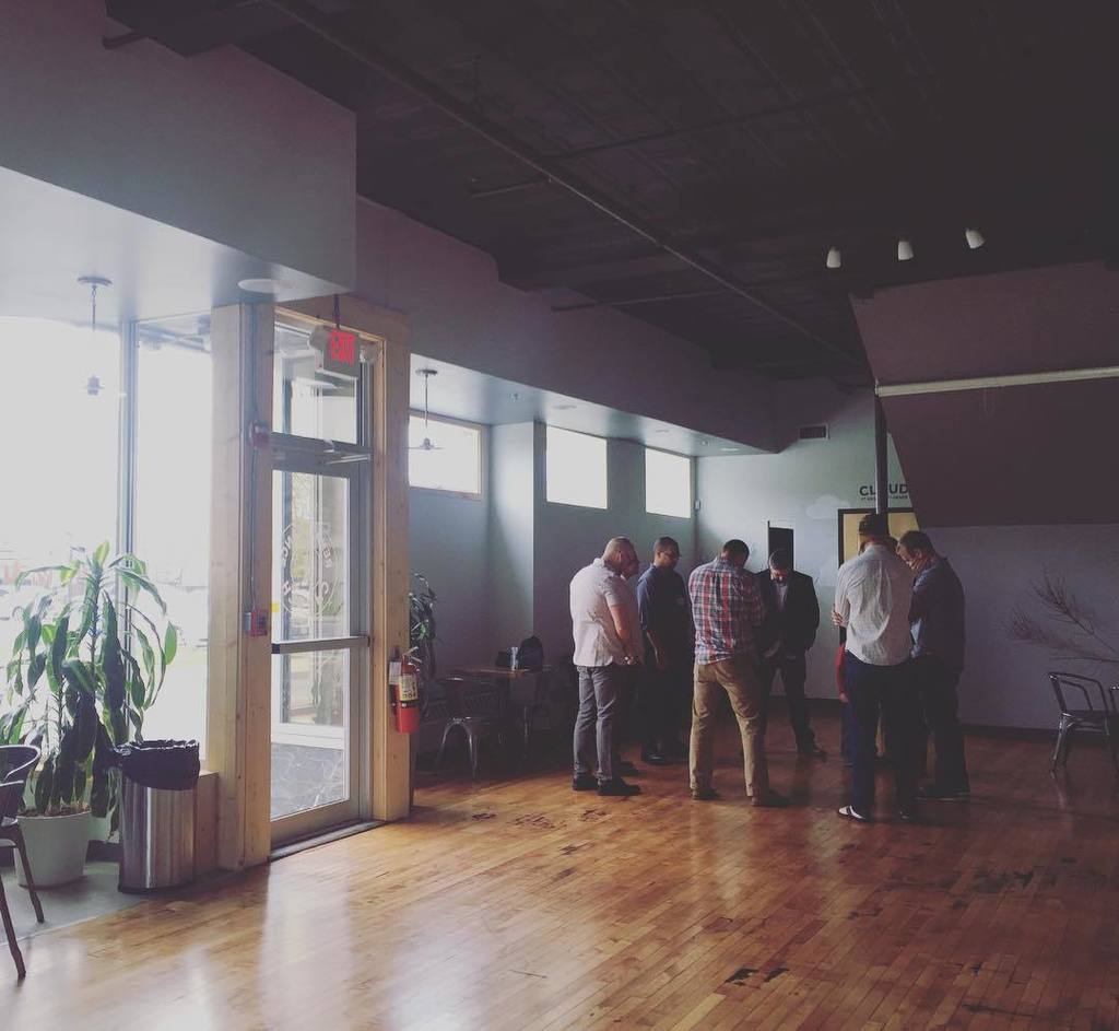 renchurchri's tweet photo. Thankful for our teams who pray over and serve the church every Sunday morning. #renchurch… https://t.co/Cm6lBowtmj https://t.co/m3oZgQOgP6