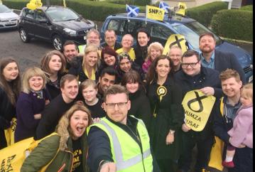 HumzaYousaf's tweet image. Great fun on @SNPPollok Car Cavalcade! Thanks @TasminaSheikh for joining us!  🚗🚗🚗 #BothVotesSNP #HumzaForPollok