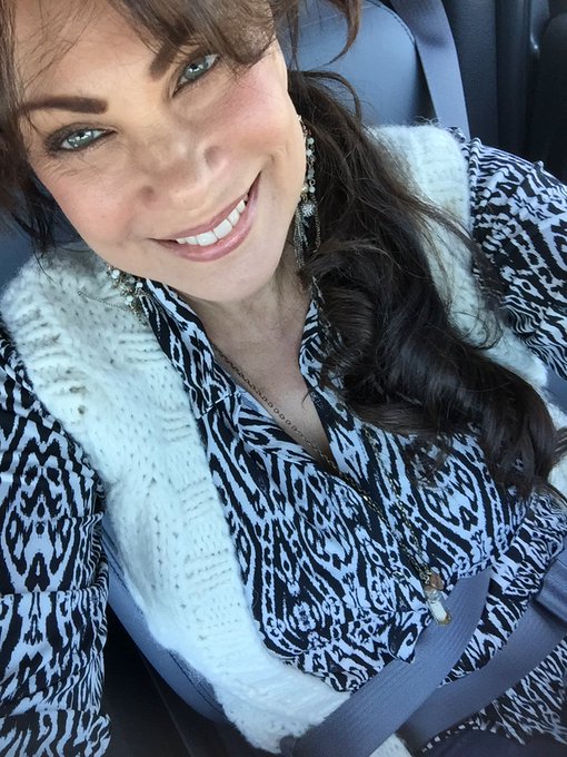 🙏🏻😘 https://t.co/mxYU2jUM8C