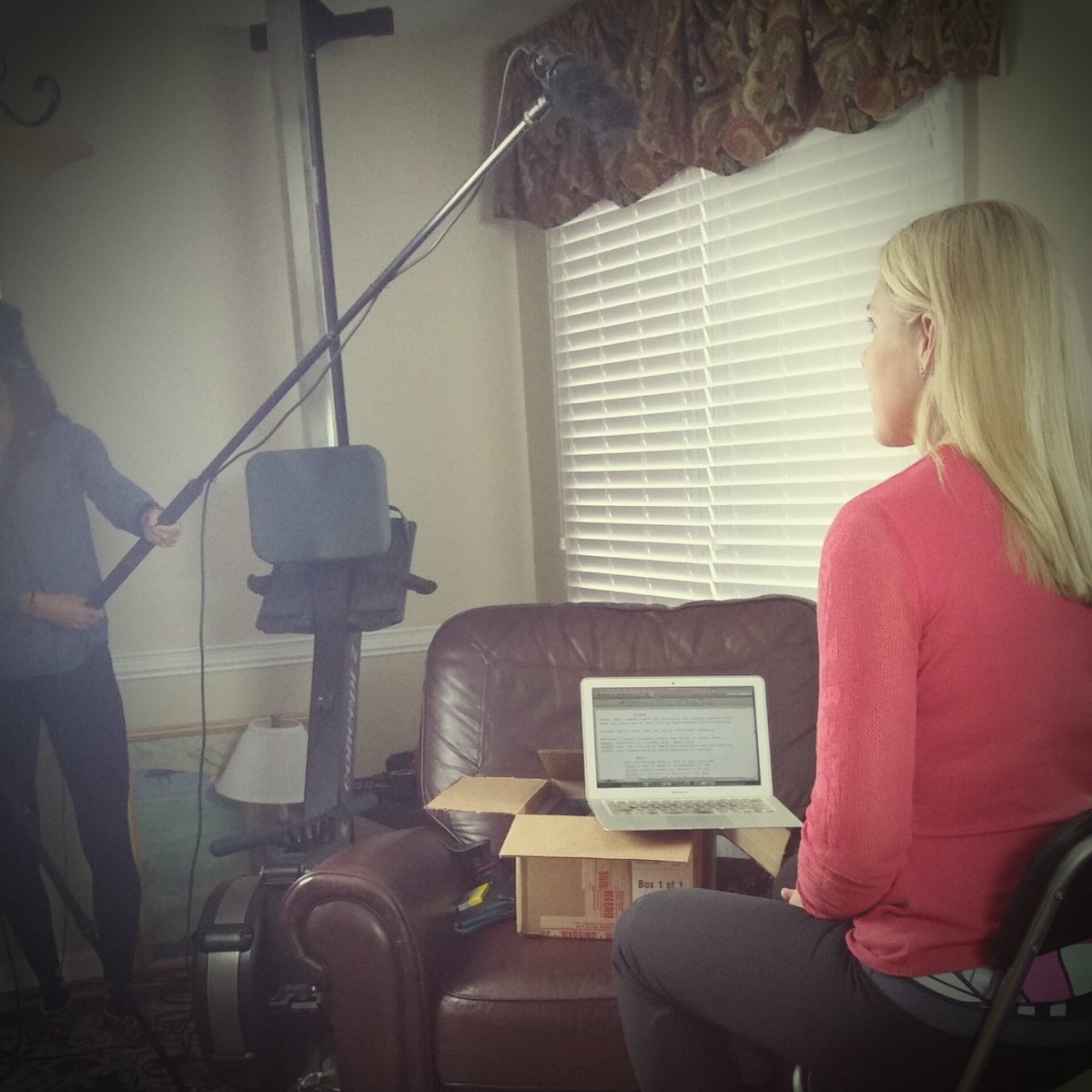 RowingApp's tweet photo. The pros always rock @lululemon off camera. Filming our @rowingapp @kickstarter video with @estherlofgren! #ergprop https://t.co/LiLitxRjDA