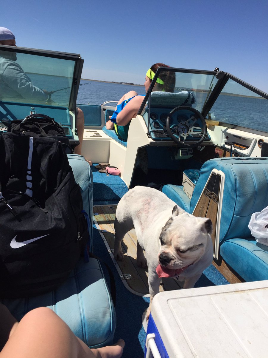 JasonThier's tweet photo. Beautiful first day of May in Bismarck... Had to take the weekender out for her maiden voyage. #lineinthewater https://t.co/45DRDixtrt