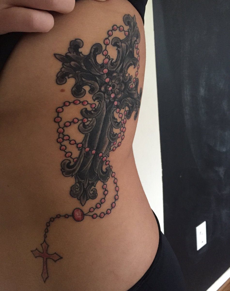 RSanto5's tweet photo. Couldn't be more in love with it <3 Inked💉 https://t.co/qgUV1bt3fo
