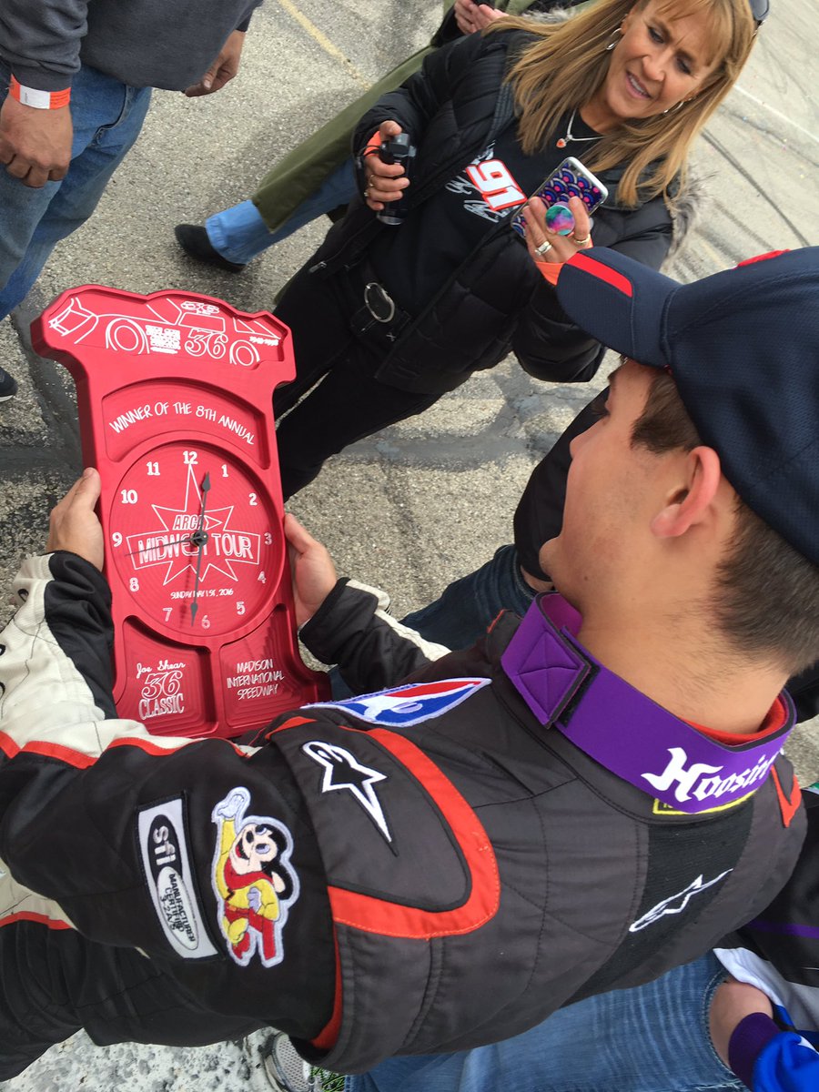 RacingAmerica's tweet photo. #ARCAMT: @TyMajeski holds the unique trophy after he won the @MidwestTour #JSC100 @MISRacing https://t.co/2rZfeH2AoM https://t.co/btAg1spddN