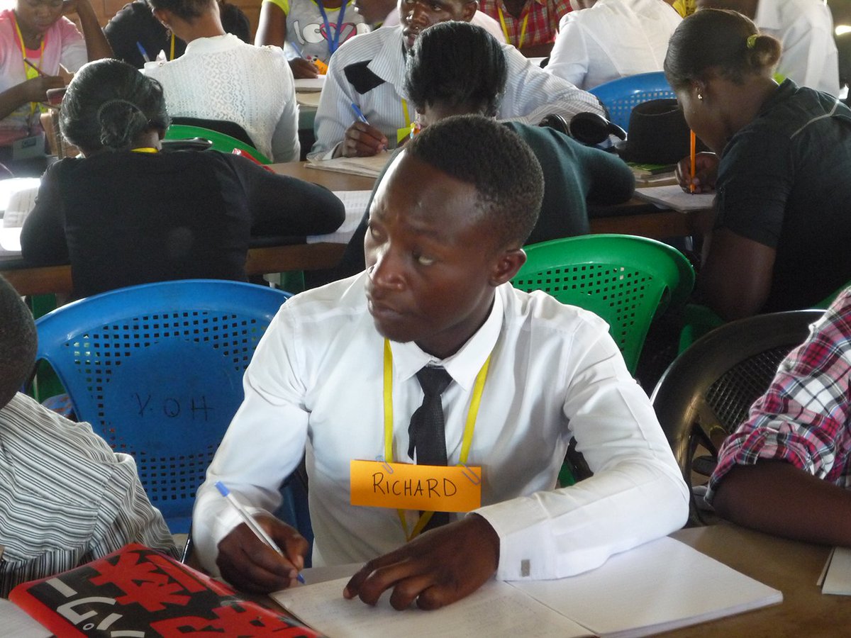 Student_Leaders's tweet photo. John &amp; Marilyn Walker share The Five Practices as they teach lessons to over 200 students in Kitwe, Zambia! https://t.co/97ZvgMfqca