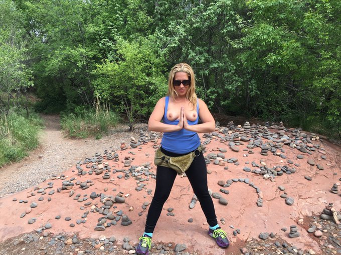 #titts out in nature..like #icecube said..it was a good day https://t.co/lQ8vTI9WhS<a href="/tag/titts"class="tags">#titts</a><a href="/tag/icecube"class="tags">#icecube</a>