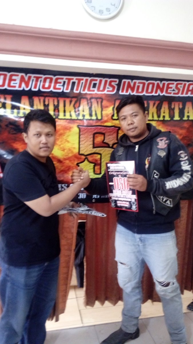 D'Boentoetticus MC tweet media