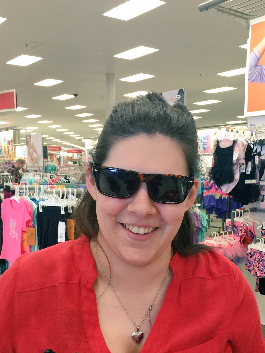 Nice job Kat! 4th RED of the day! 👓 #heatinup #thebridge <a href="/NicoleJungmann2/">Nicole Jungmann</a>