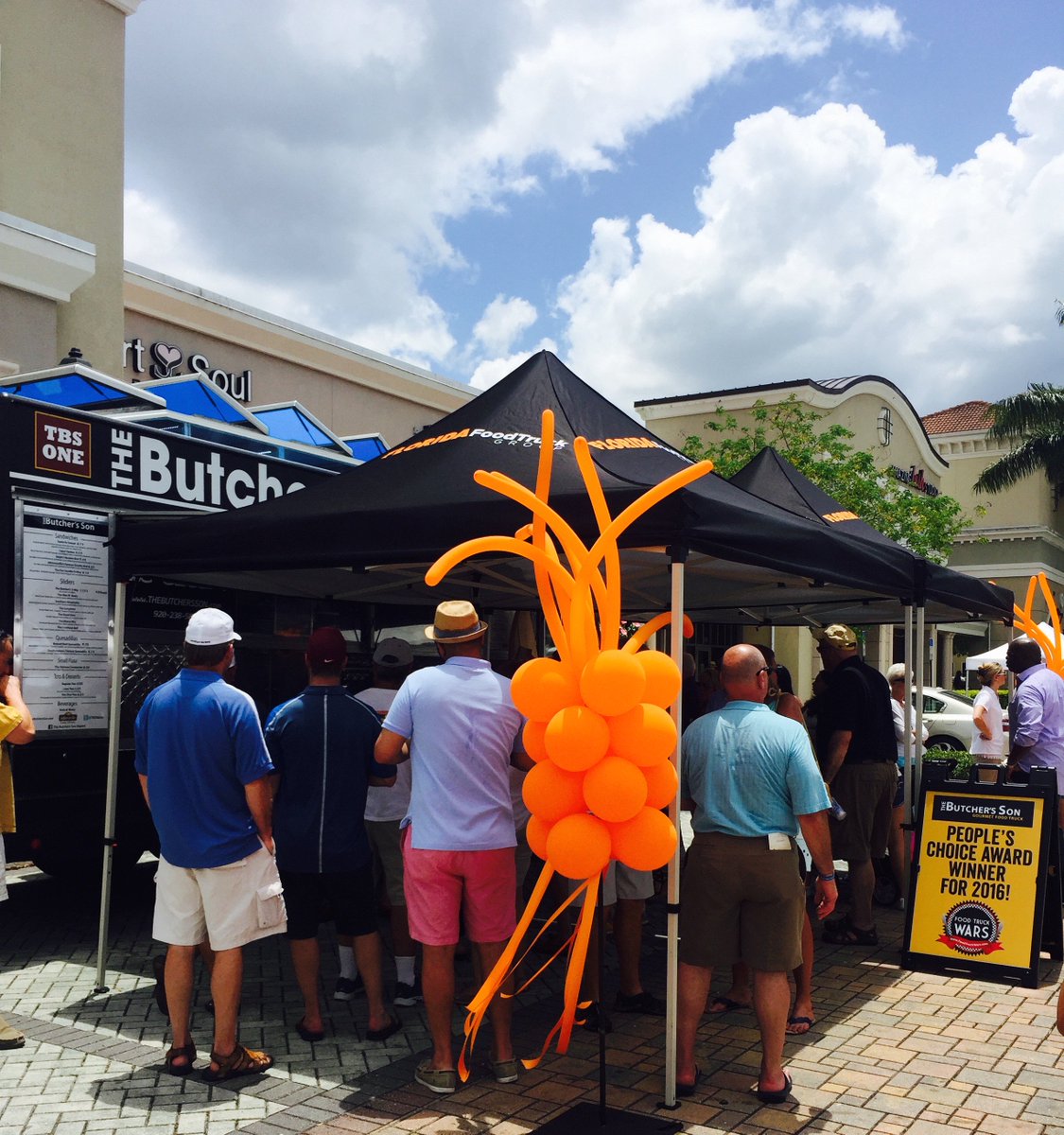 TBSNaples's tweet photo. Thank you for a wonderful afternoon @TasteOfCollier! Hope y'all are enjoying the event! #NaplesFL #SWFL https://t.co/8wyTVXbO96