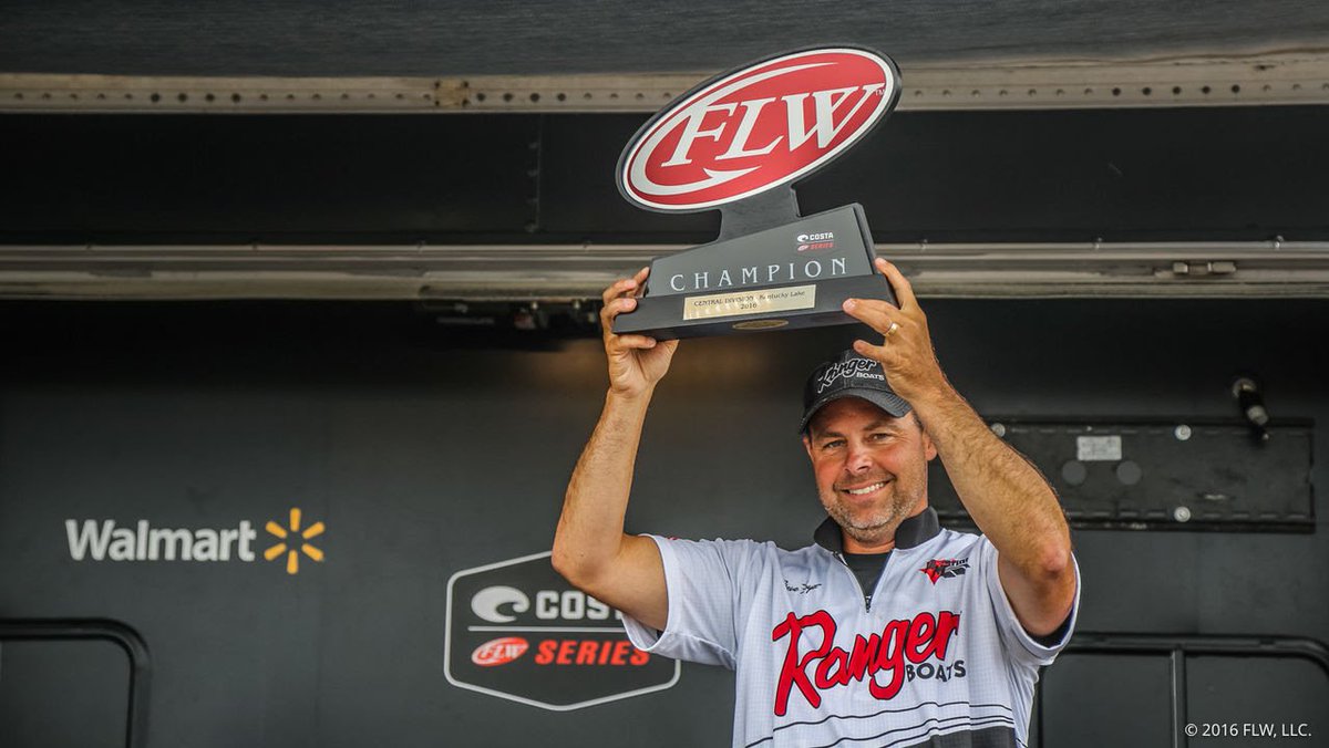 proangler_'s tweet photo. Floyd Wins Costa FLW Series on Kentucky Lake https://t.co/8GlNtNnD6z #outdoors https://t.co/UUf4gL6LZu
