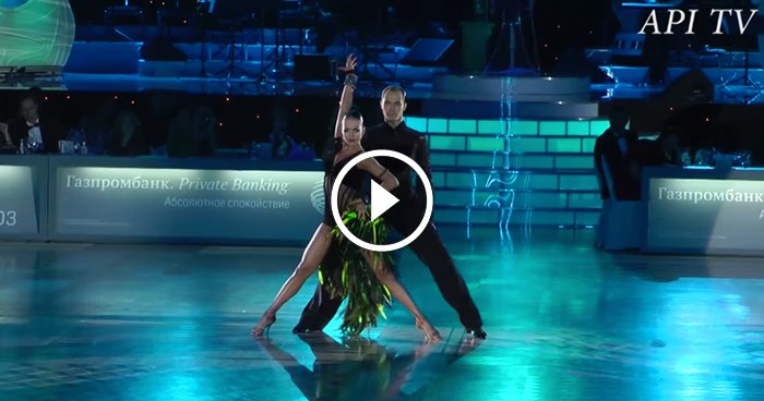 BallroomDanceTu's tweet photo. When she strikes the pose, time stops! - https://t.co/wjP8jGR8Qr
#BallroomDanceTube https://t.co/CbFq8Weego