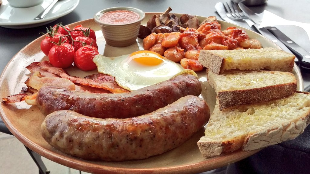 Ruben's Bakehouse tweet media