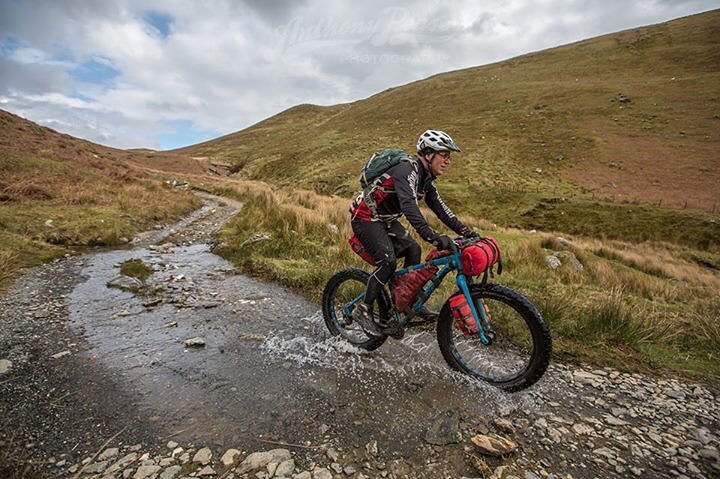 TuttoMTB's tweet photo. pease971 / Another great #WRT With @richmanning67 120km with smiles, fish &amp; chips, cake, coffee and killer views. #… https://t.co/EHFvGx7SaM