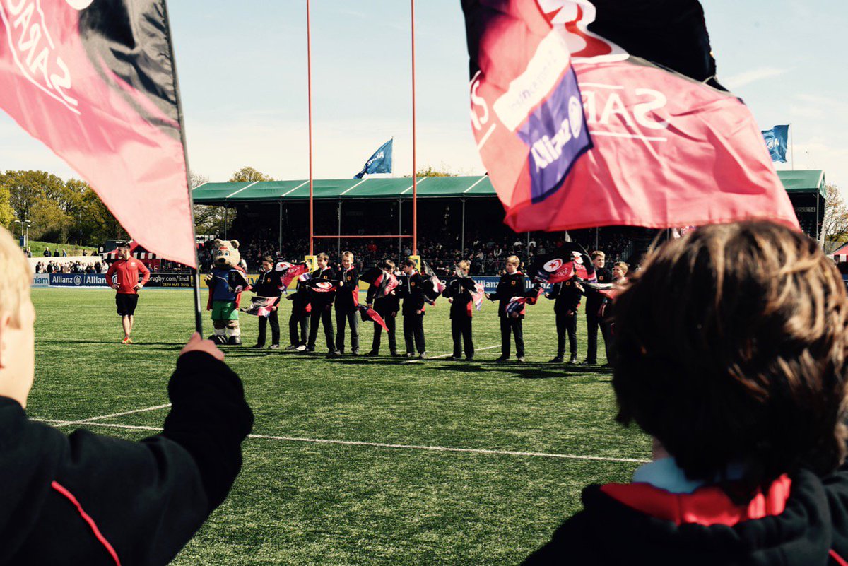 #whitchurch_minis_2016 Guard of Honour <a href="/Saracens/">Saracens Rugby Club</a> today.