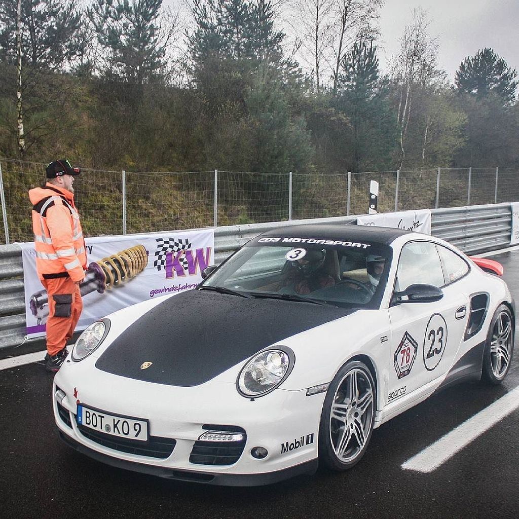 OnlyCarrera's tweet photo. Mark one Turbo • SG
#Porsche #997 #turbo #997Turbo #911Turbo #Porsche911turbo #Porscheturbo #speedgeneration #scc5… https://t.co/yrnfAWYLg6