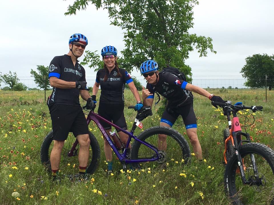 ColorMateRacing's tweet photo. CMRs out riding the Texas country #jakaroo @weFATBIKE Fat Bike Style @salsacycles #earntheGCB https://t.co/kBu8TTN4la
