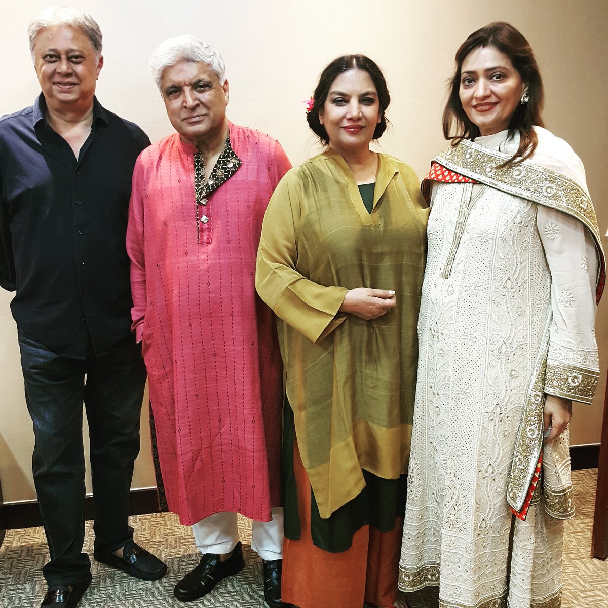 RagingTigerCo's tweet photo. #PrithviatDubai with #javedakhtar &amp; #shabanaazmi @yogimehta @DUCTAC @Dubaiinformer @gulf_news @PrithviTheatre https://t.co/1ihkeDtcnA