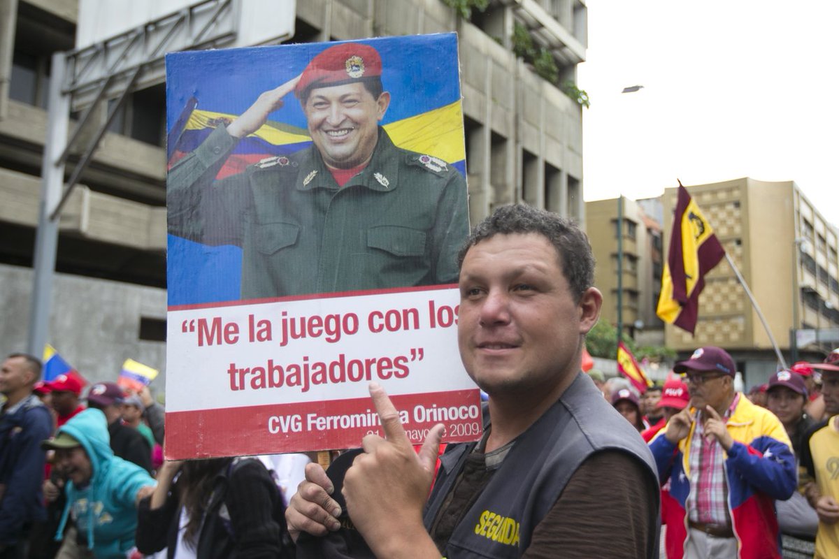 ViceVenezuela's tweet photo. Derechos laborales de los trabajadores han sido reivindicados en estos 17 años de Revolución Bolivariana https://t.co/CLDsDzhTMe