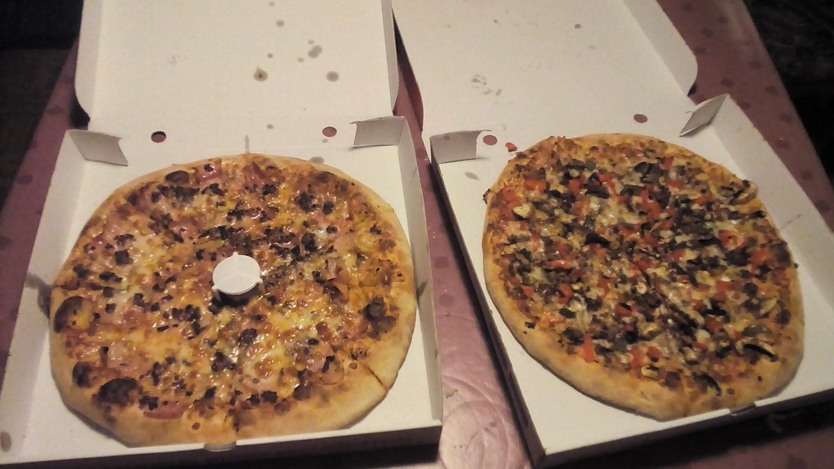 CristianMerF's tweet photo. #BulkingBad mañana las sentadillas vuelan https://t.co/XxxyHxsy09